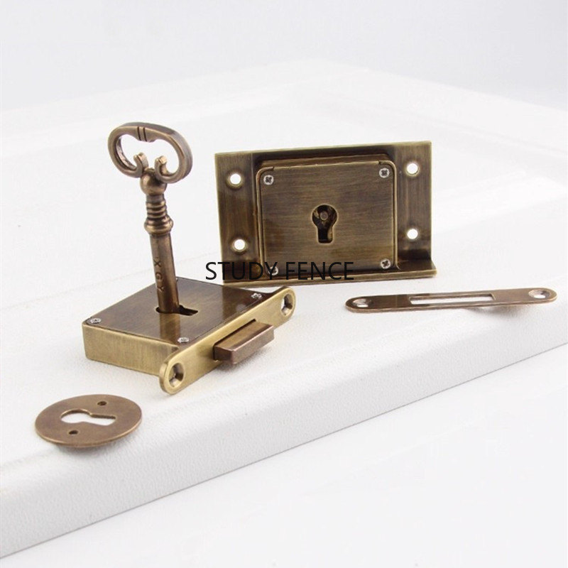1PC Antique Metal Drawer Lock  – обзор и цена Furniture Hardware Lock